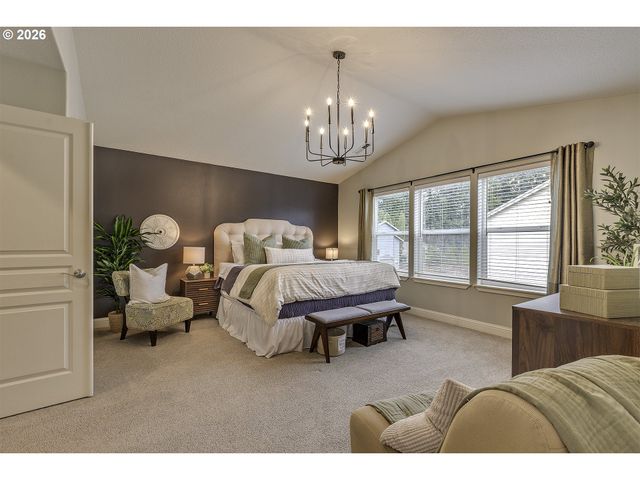 2084 Se 48TH Ave, Hillsboro, OR 97123