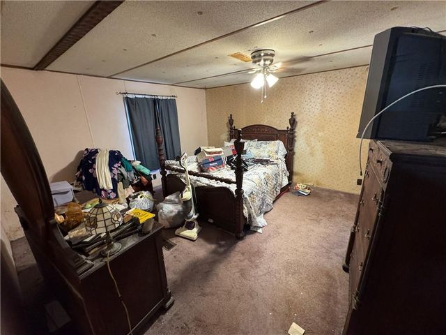 5115 W Holiday SE Court, Acworth, GA 30102