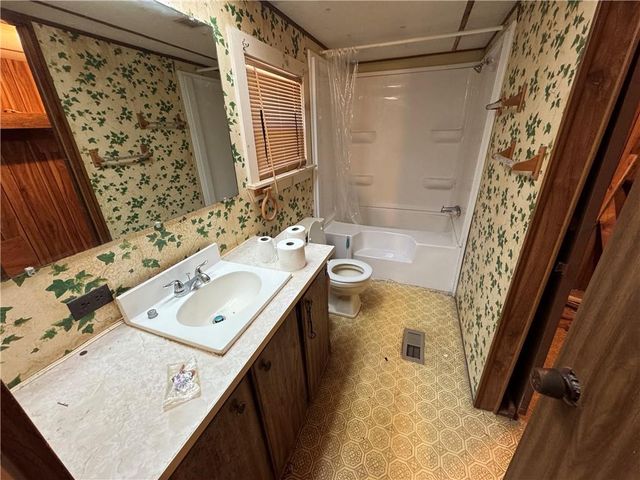 5115 W Holiday SE Court, Acworth, GA 30102