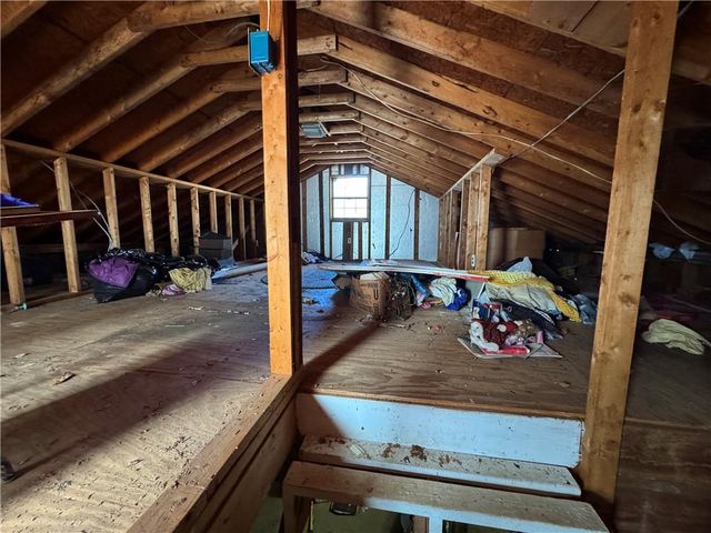 5115 W Holiday SE Court, Acworth, GA 30102