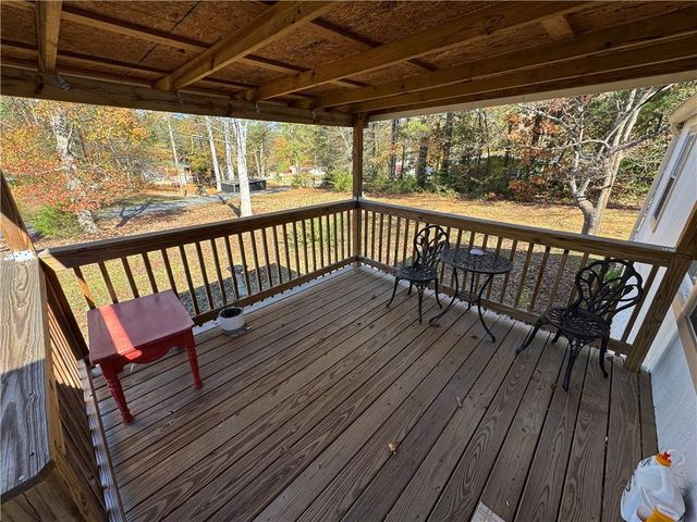 5115 W Holiday SE Court, Acworth, GA 30102