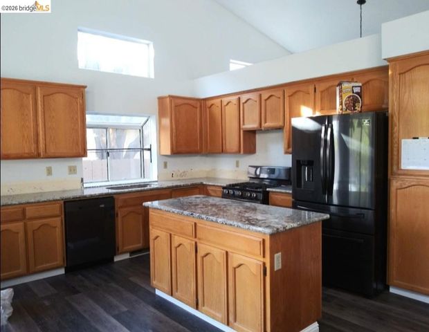 3341 Hidden Hills Ct, Antioch, CA 94531