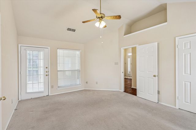 5219 Tennis Villa Drive, Arlington, TX 76017