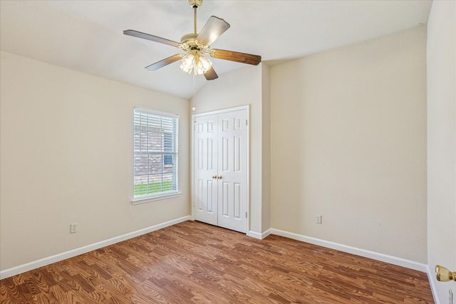 5219 Tennis Villa Drive, Arlington, TX 76017