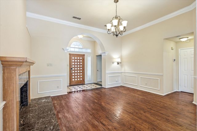 5219 Tennis Villa Drive, Arlington, TX 76017