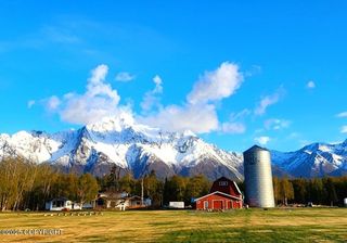 2930 S Bodenburg Loop, Palmer, AK 99654
