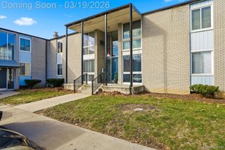 4030 W 13 Mile Road J2, Royal Oak, MI 48073