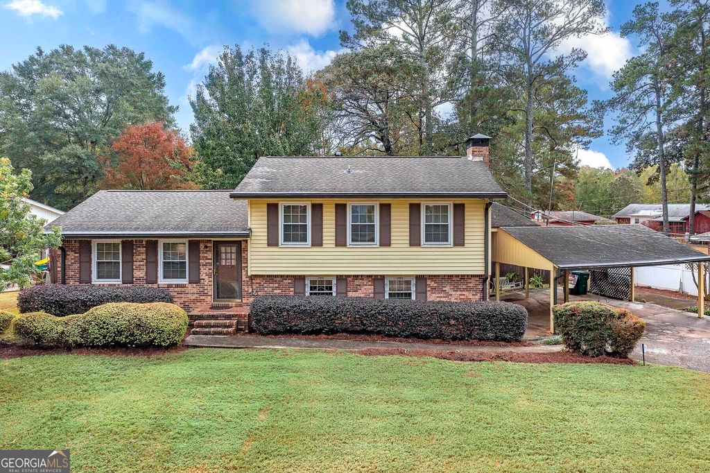 1615 Dellwood Circle, Morrow, GA 30260