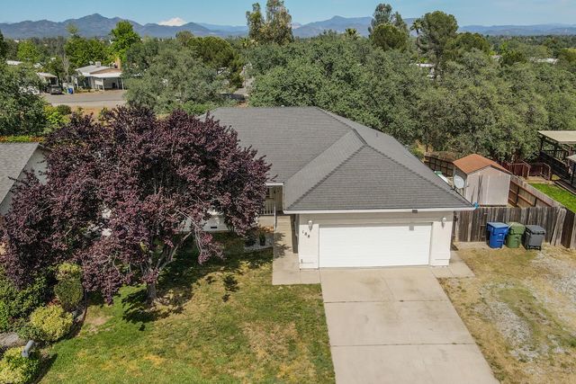 188 Woodcliff Drive, Redding, CA 96003