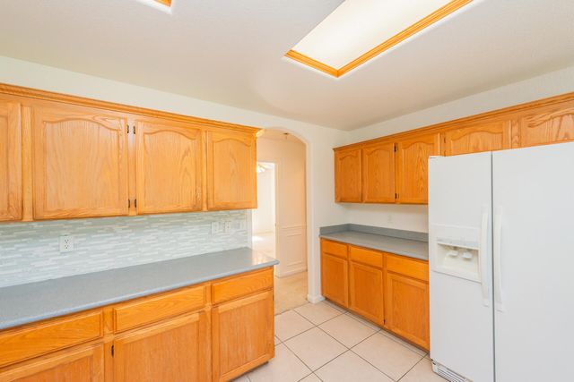 188 Woodcliff Drive, Redding, CA 96003