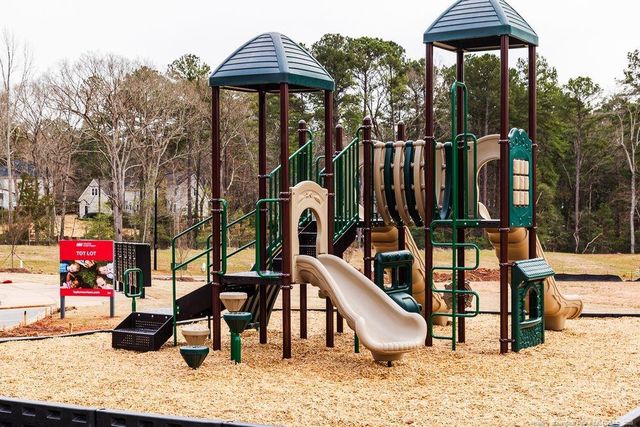 530 Claftin Street, Sanford, NC 27330