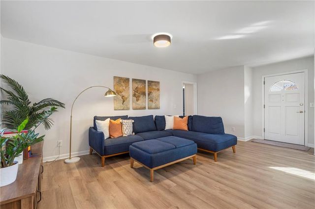 3710 Hickory SE Circle, Smyrna, GA 30080