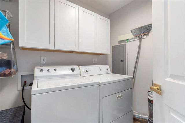 3710 Hickory SE Circle, Smyrna, GA 30080