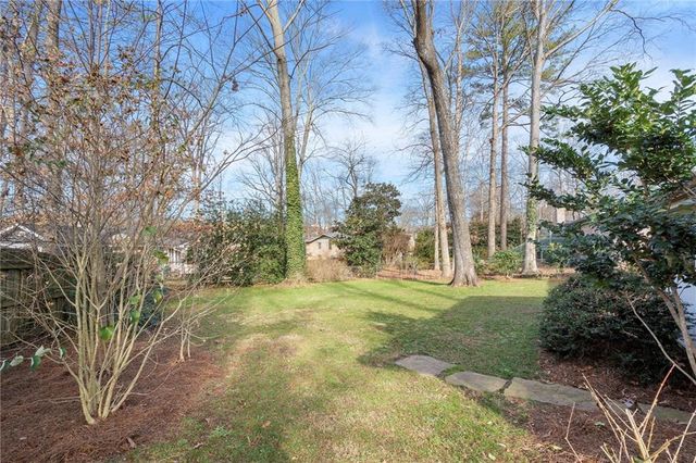 3710 Hickory SE Circle, Smyrna, GA 30080