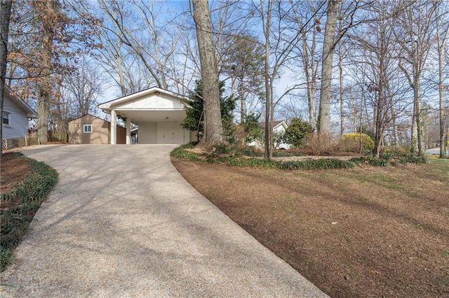 3710 Hickory SE Circle, Smyrna, GA 30080