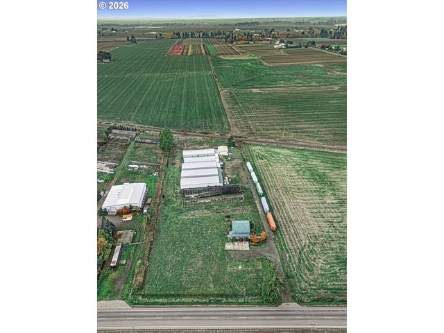 18335 Ne BUTTEVILLE Rd, Aurora, OR 97002