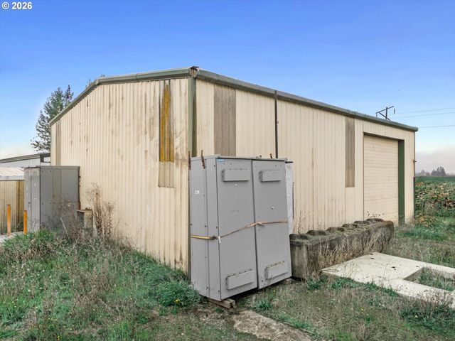 18335 Ne BUTTEVILLE Rd, Aurora, OR 97002