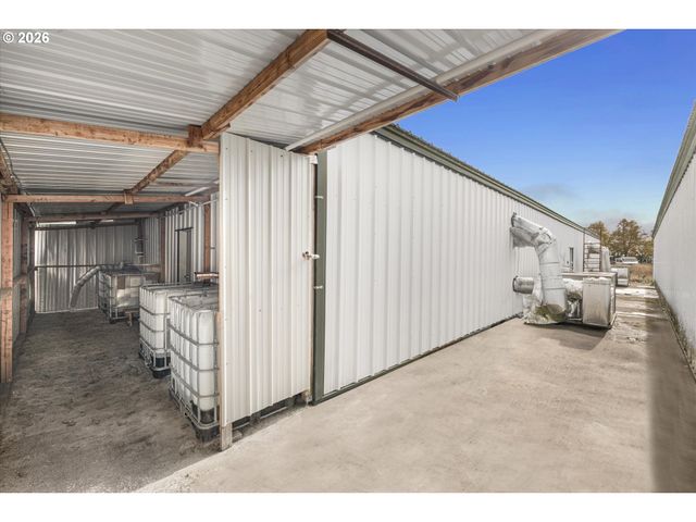 18335 Ne BUTTEVILLE Rd, Aurora, OR 97002