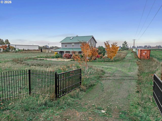 18335 Ne BUTTEVILLE Rd, Aurora, OR 97002