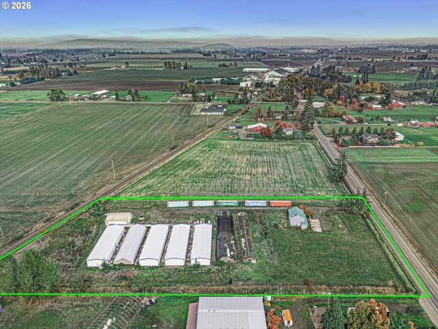 18335 Ne BUTTEVILLE Rd, Aurora, OR 97002
