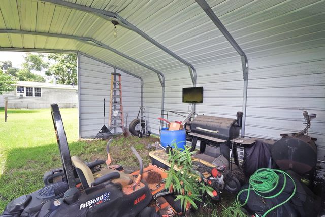 374 W Farm Road 1567 W, Yantis, TX 75497