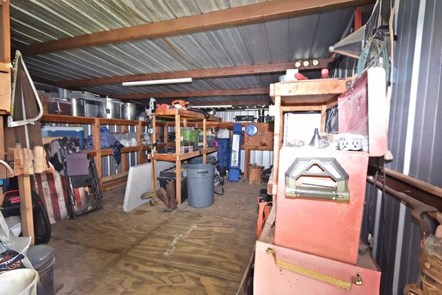 374 W Farm Road 1567 W, Yantis, TX 75497