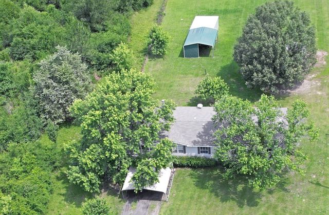 374 W Farm Road 1567 W, Yantis, TX 75497