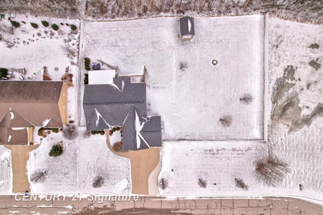 4392 Winterwood Lane, Saginaw, MI 48603