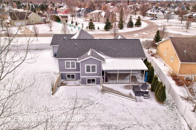 4392 Winterwood Lane, Saginaw, MI 48603