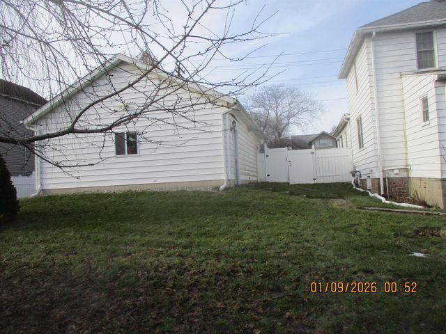 206 Marquette Street, Bay City, MI 48706