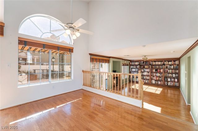 8705 Texas Bronco Avenue, Las Vegas, NV 89129