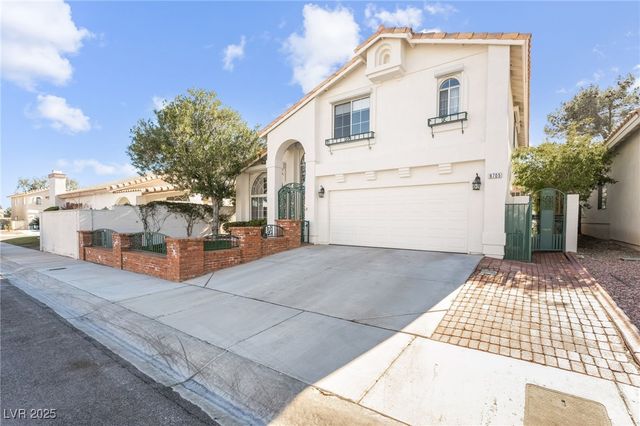 8705 Texas Bronco Avenue, Las Vegas, NV 89129