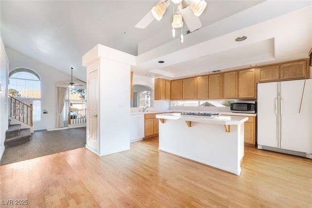 8705 Texas Bronco Avenue, Las Vegas, NV 89129