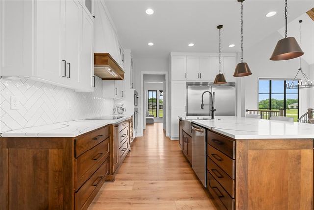 13405 Woodland Ranch Drive, Lone Jack, MO 64070