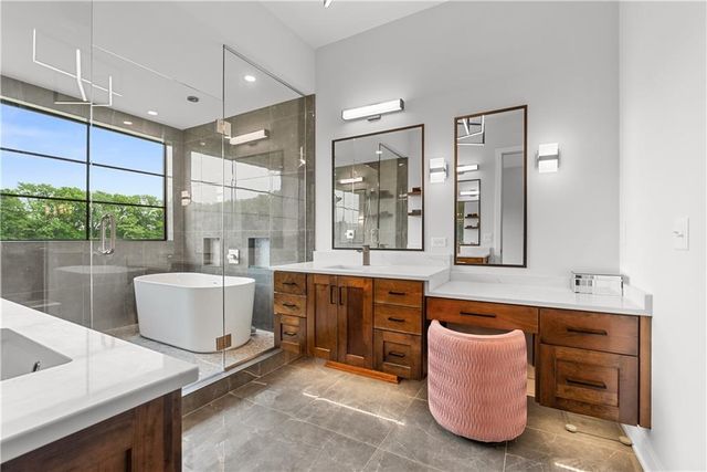 13405 Woodland Ranch Drive, Lone Jack, MO 64070