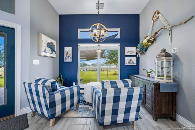 3585 Pittman, St Hedwig, TX 78152