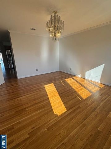 28 Rome Street, Newark, NJ 07105