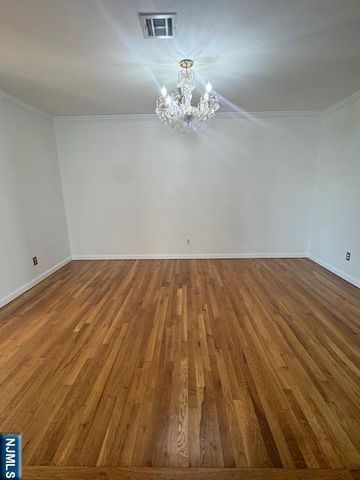 28 Rome Street, Newark, NJ 07105