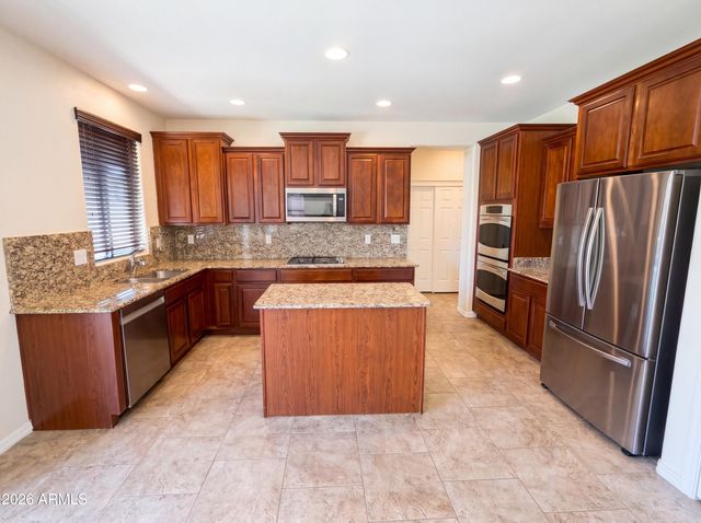 5227 W BENT TREE Drive, Phoenix, AZ 85083