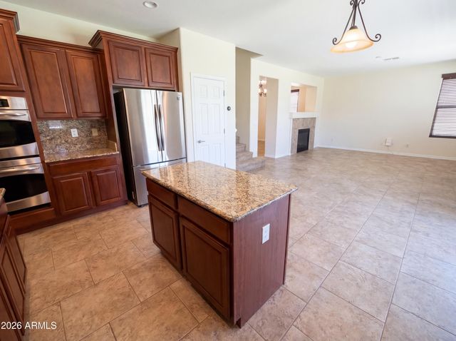 5227 W BENT TREE Drive, Phoenix, AZ 85083