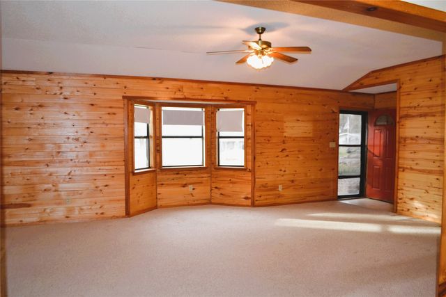 213 County Road 1997, Yantis, TX 75497
