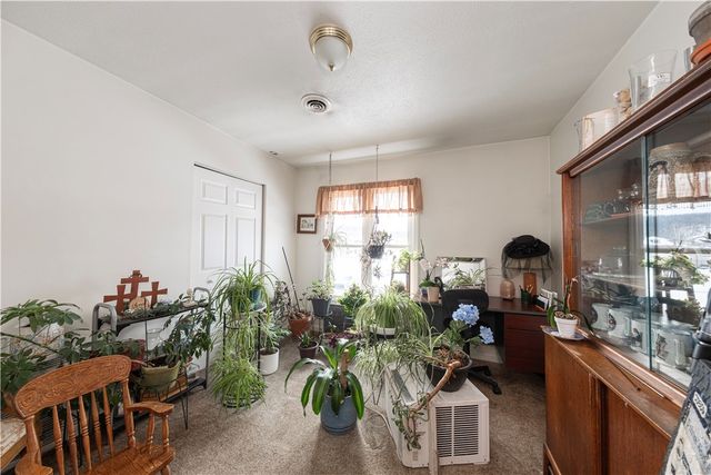 801 Vine St, Liberty Boro, PA 15133