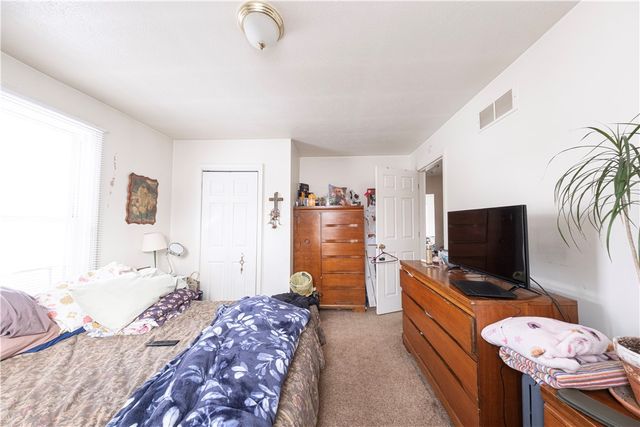 801 Vine St, Liberty Boro, PA 15133