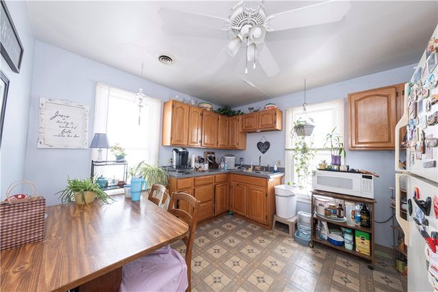 801 Vine St, Liberty Boro, PA 15133