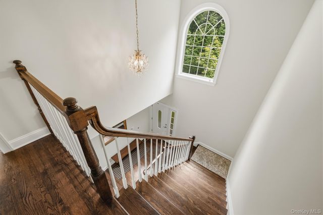 4 Preserve Court, White Plains, NY 10607