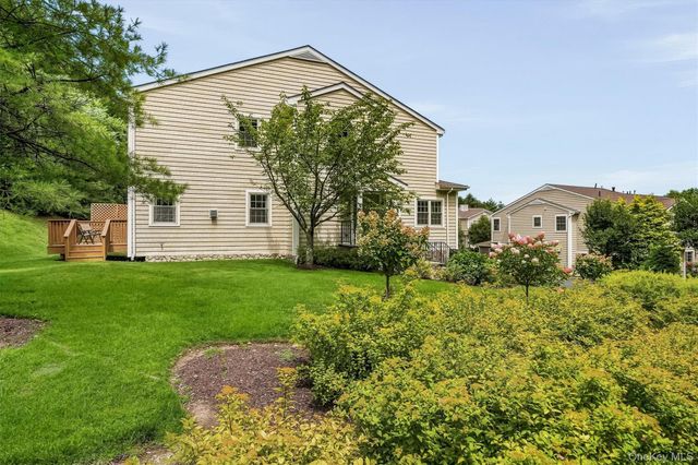 4 Preserve Court, White Plains, NY 10607