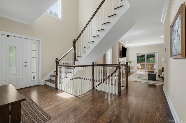 4 Preserve Court, White Plains, NY 10607