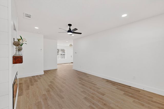 501 Cambridge Drive, Richardson, TX 75080