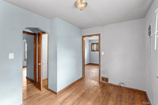 15082 Hazelridge Street, Detroit, MI 48205