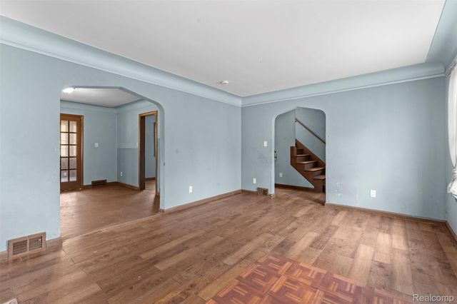 15082 Hazelridge Street, Detroit, MI 48205